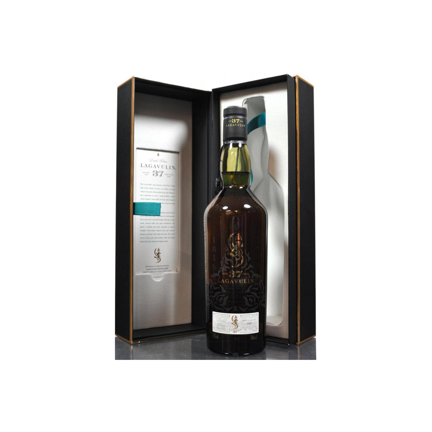 Lagavulin 1976 37 Years Single Malt Whisky 3