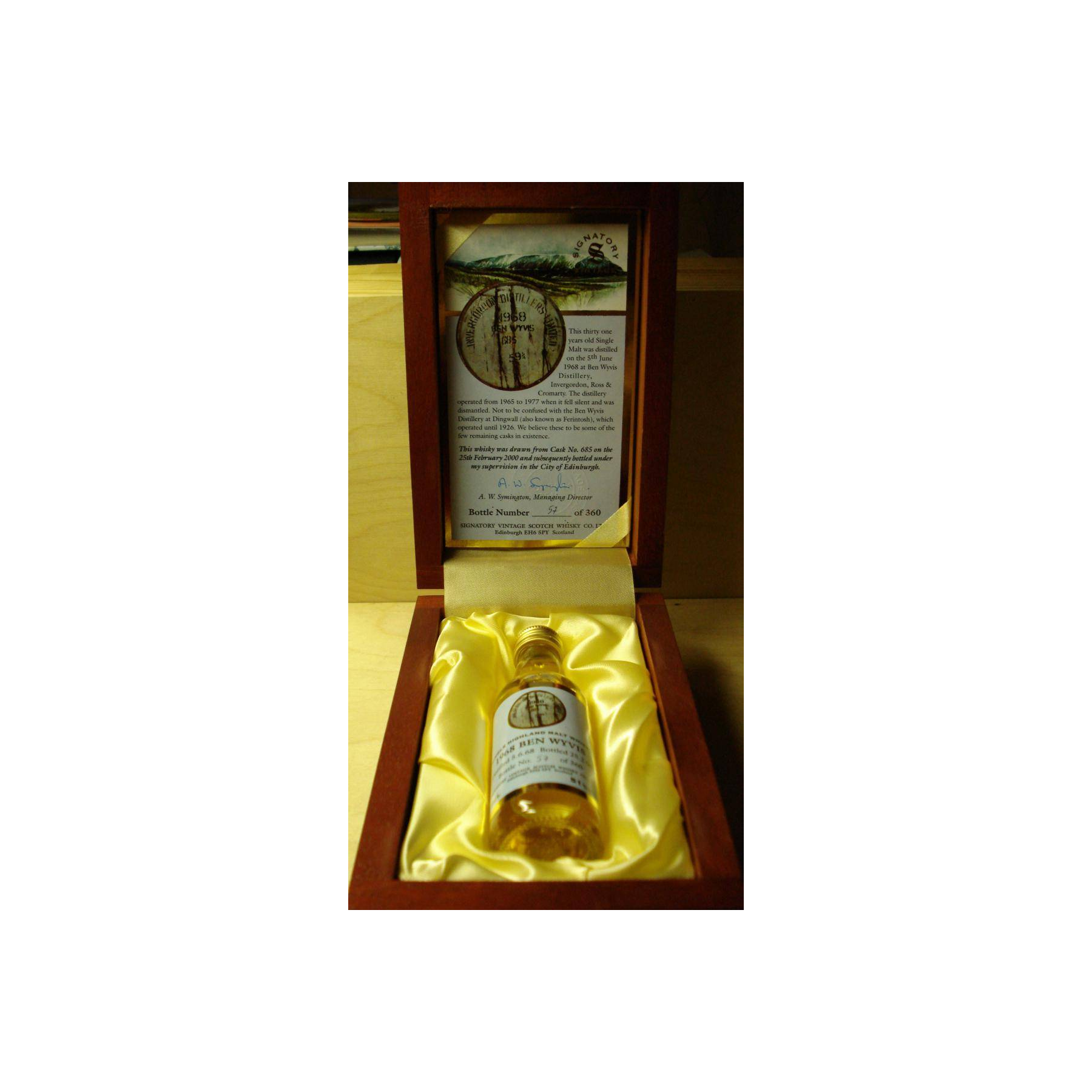 Ben Wyvis 1968 31 Years Single Malt Whisky 3