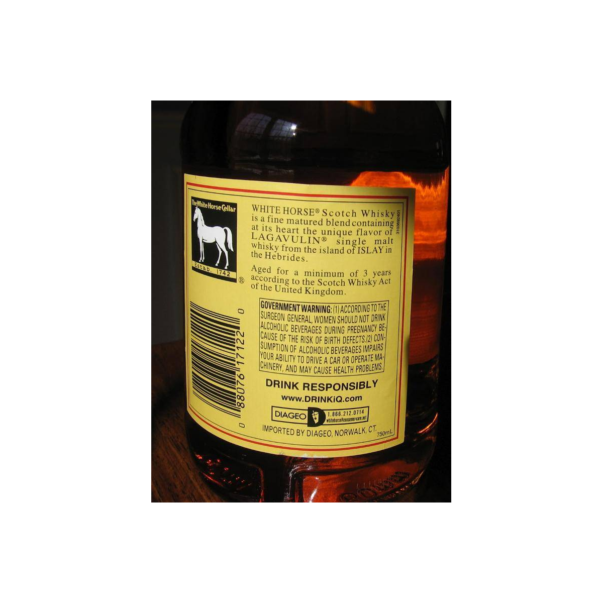 White Horse Blended Whisky 2