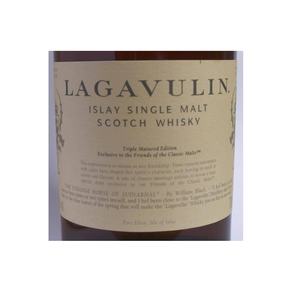 Lagavulin Limited Edition Single Malt Whisky 2