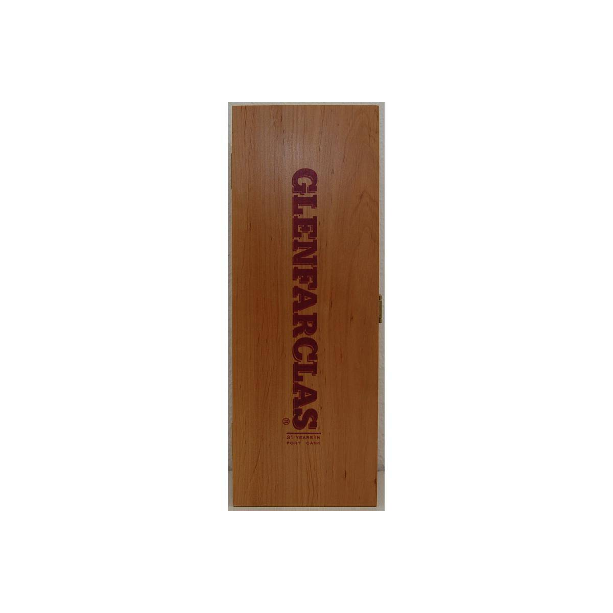 Glenfarclas 1981 31 Years Single Malt Whisky 3