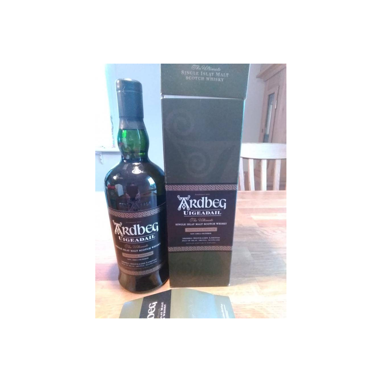 Ardbeg Single Malt Whisky 2
