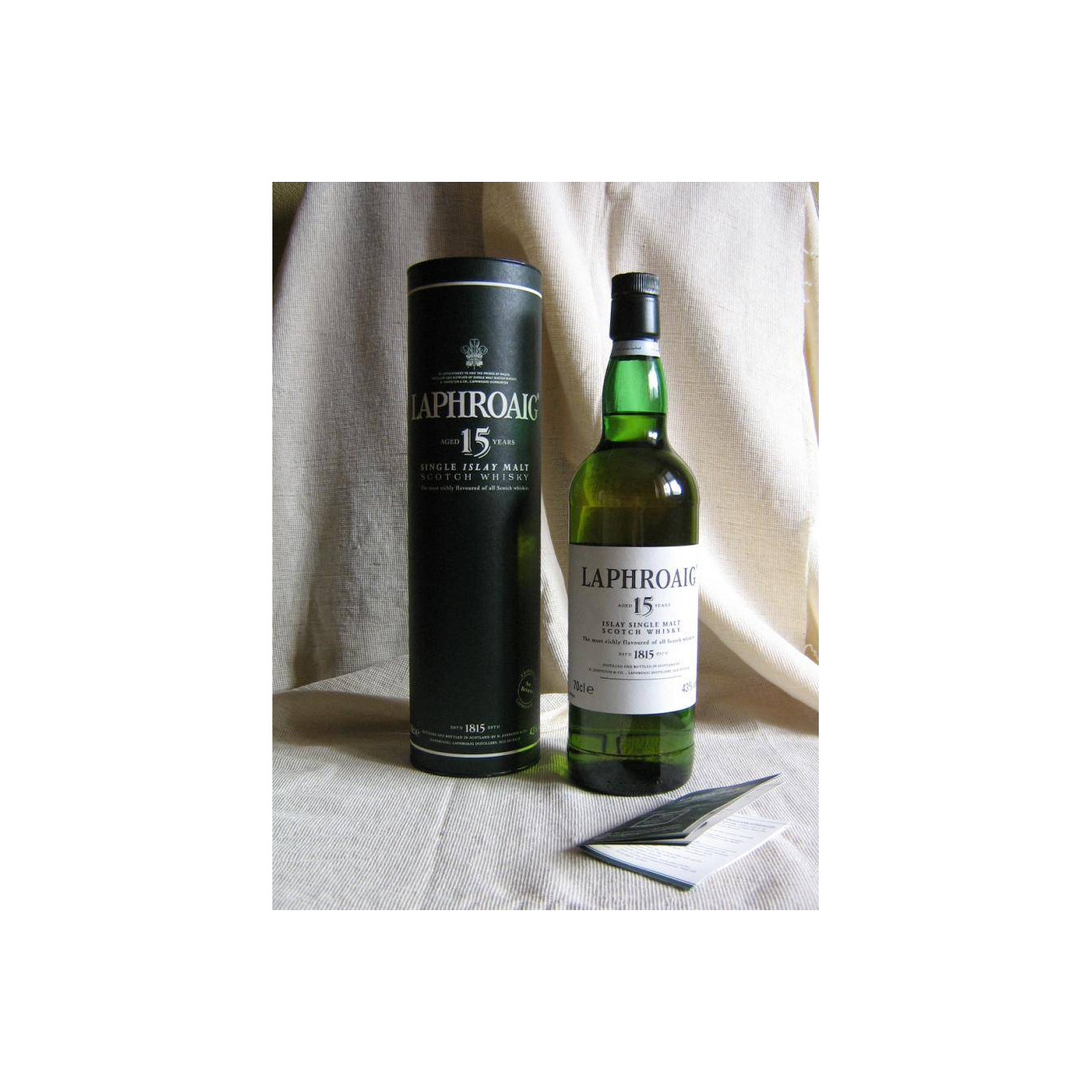 Laphroaig 15 Years Single Malt Whisky 2