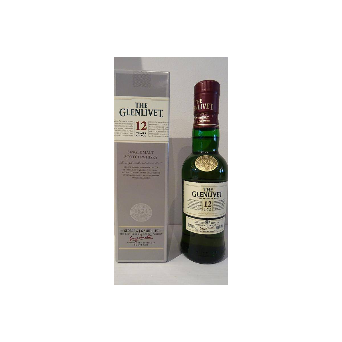 The Glenlivet 12 Years Single Malt Whisky 3