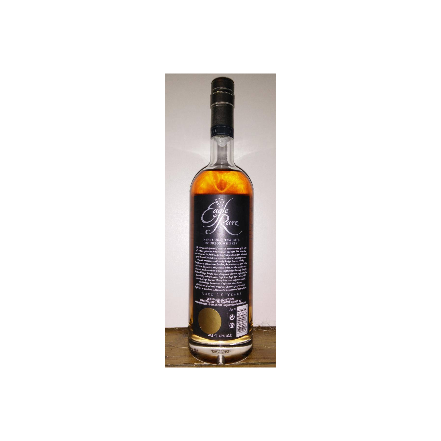 Eagle Rare Kentucky Straight Bourbon Whiskey 10 Years Bourbon Whisky 3
