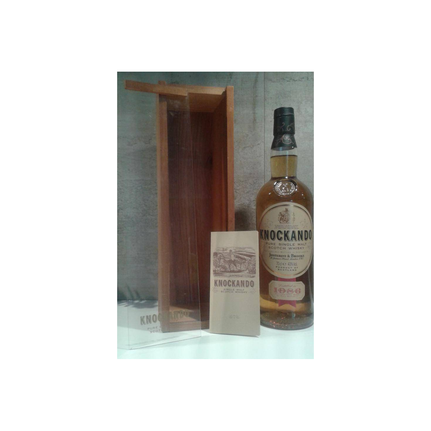 Knockando 1986 12 Years Single Malt Whisky 3