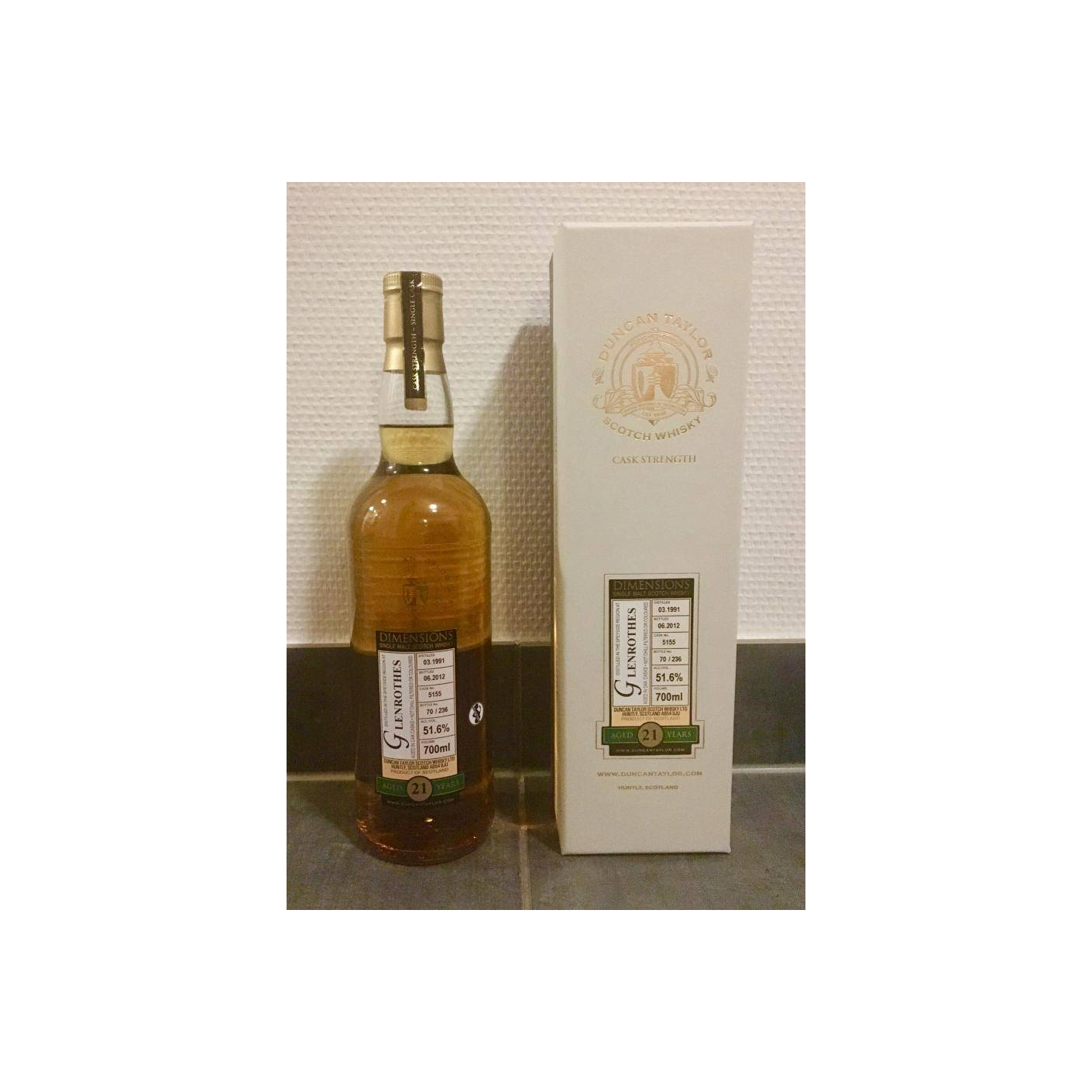 The Glenrothes Dimensions 1991 21 Years Single Malt Whisky 3