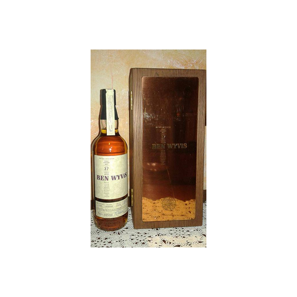 Ben Wyvis 1965 37 Years Single Malt Whisky 3