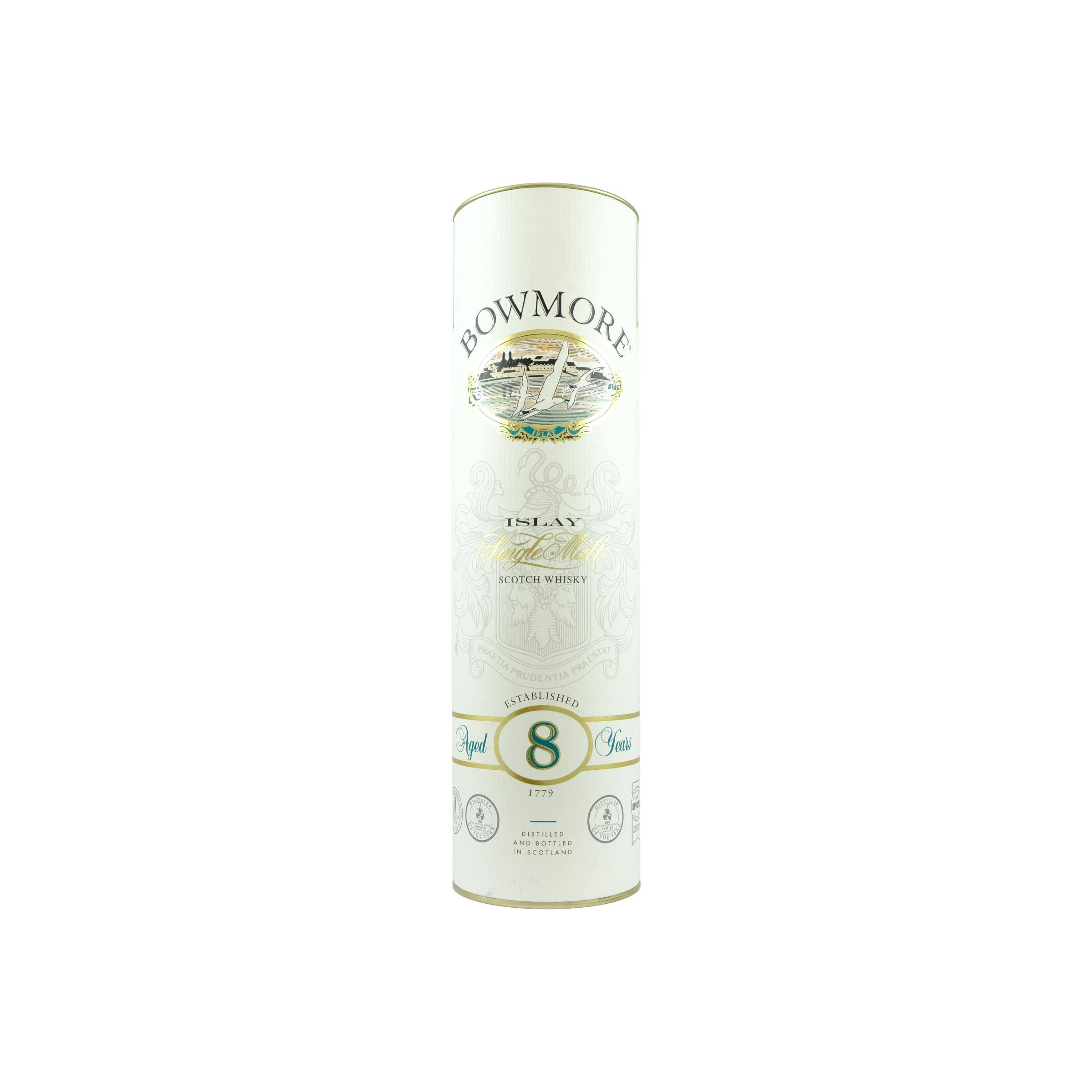 Bowmore 8 Years Single Malt Whisky 2