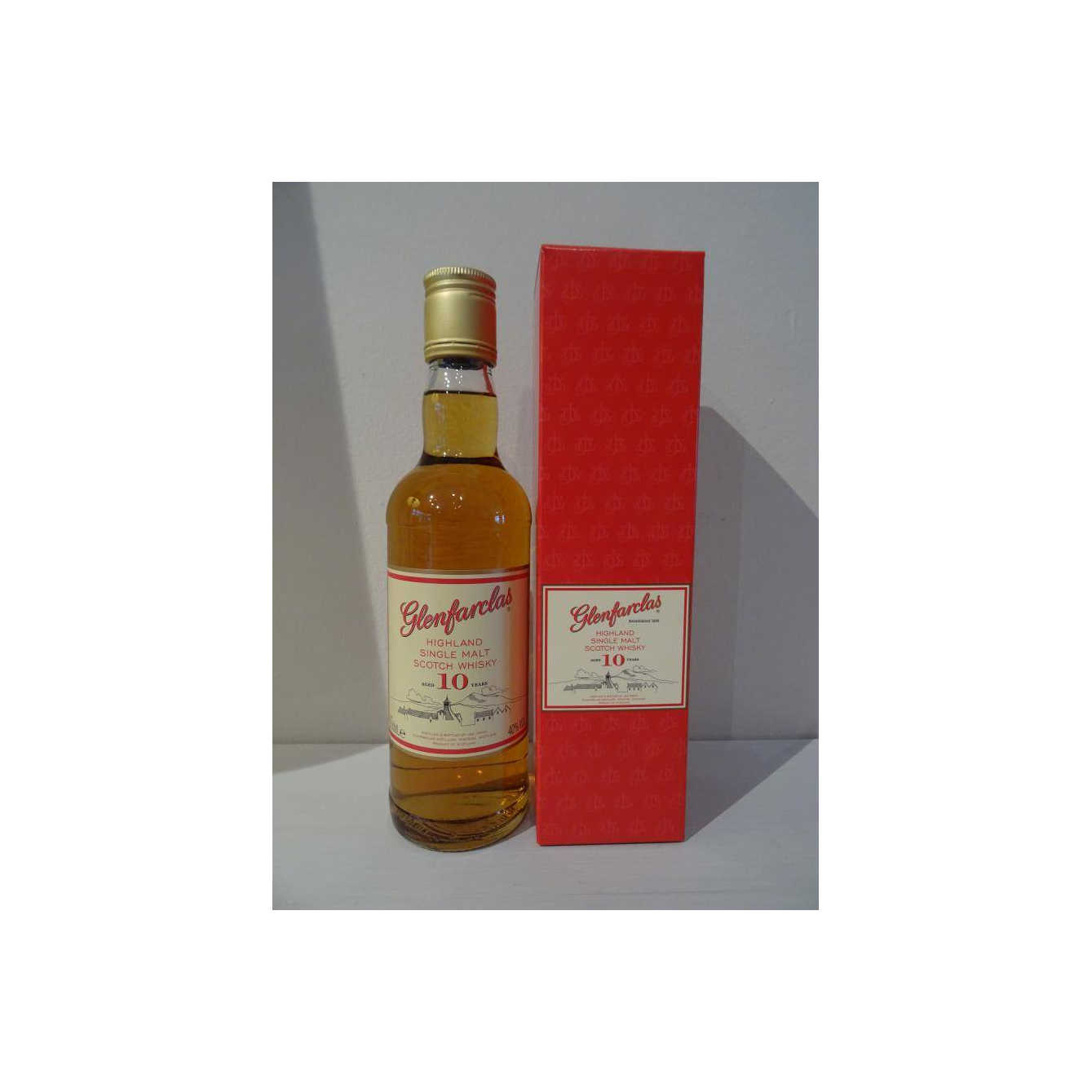 Glenfarclas 10 Years Single Malt Whisky 2