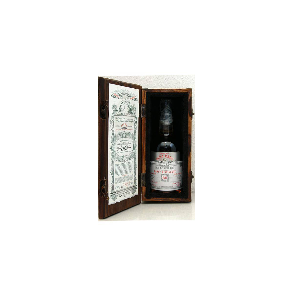 Banff 1975 36 Years Single Malt Whisky 3