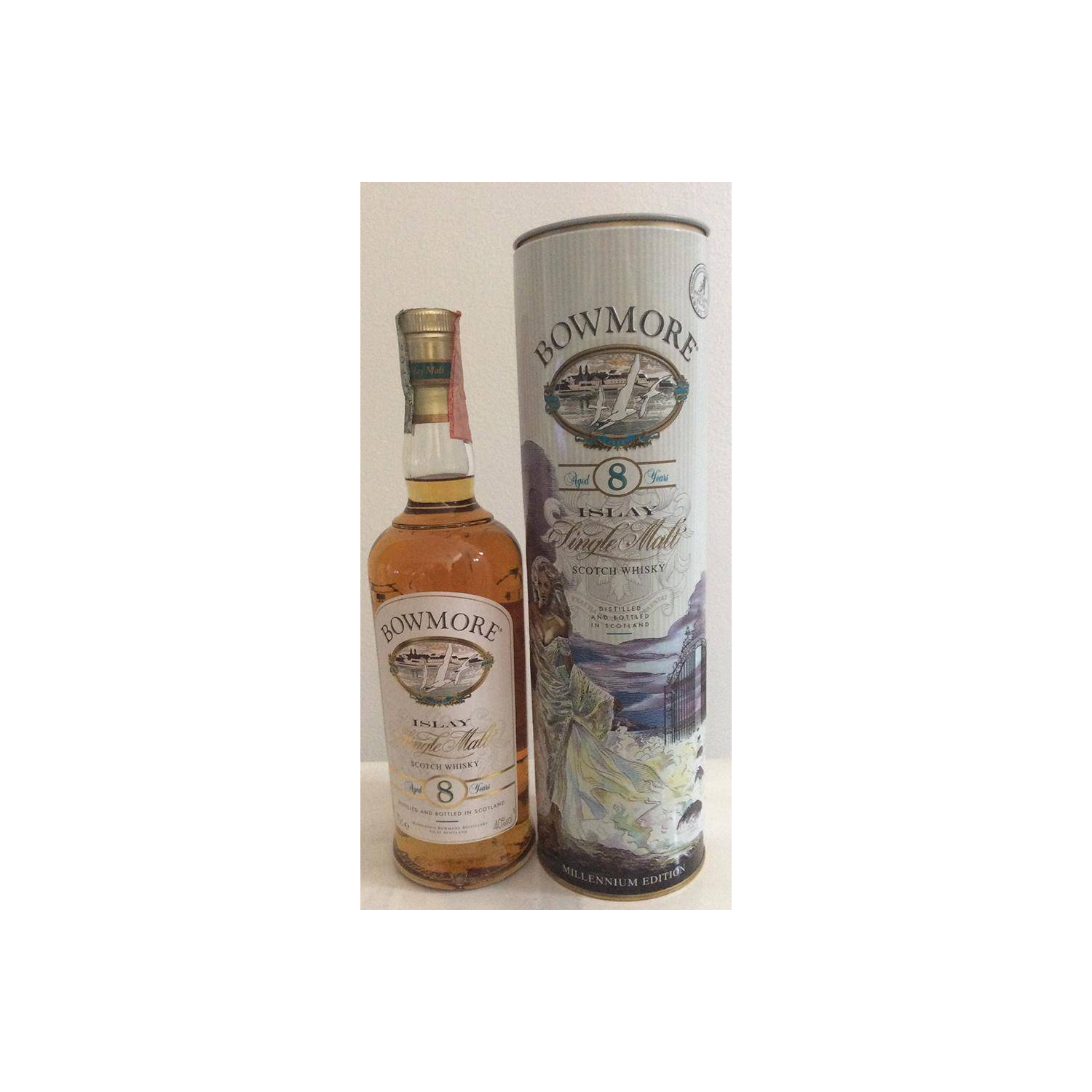 Bowmore 8 Years Single Malt Whisky 2