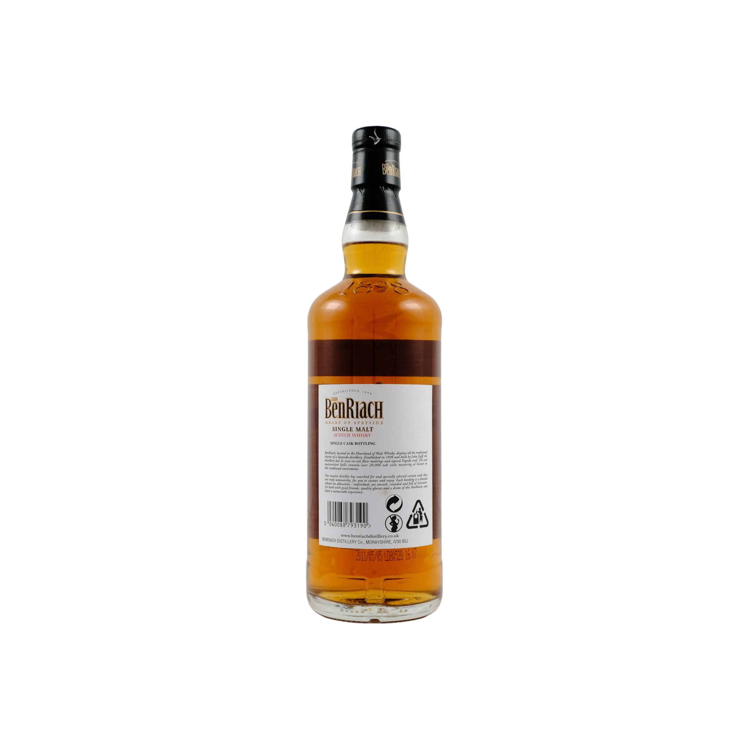 BenRiach Individual Cask Bottling 1975 35 Years Single Malt Whisky 2