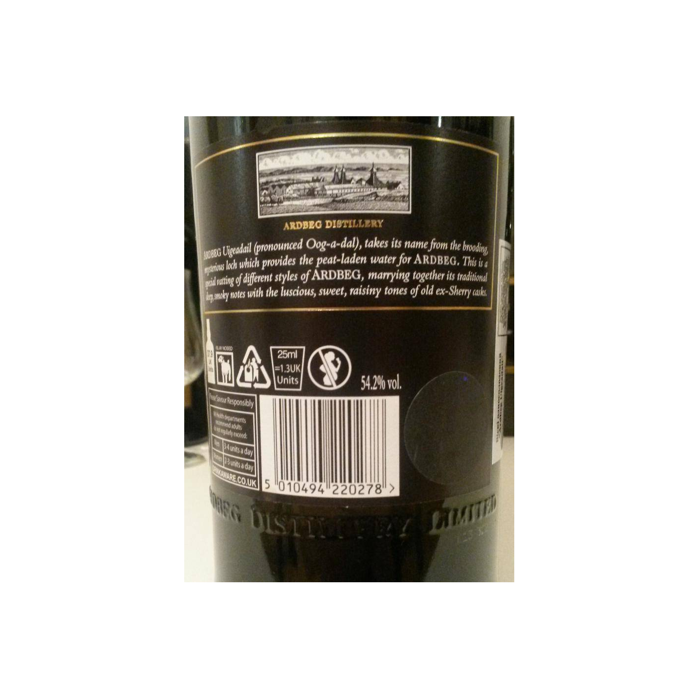 Ardbeg Single Malt Whisky 2