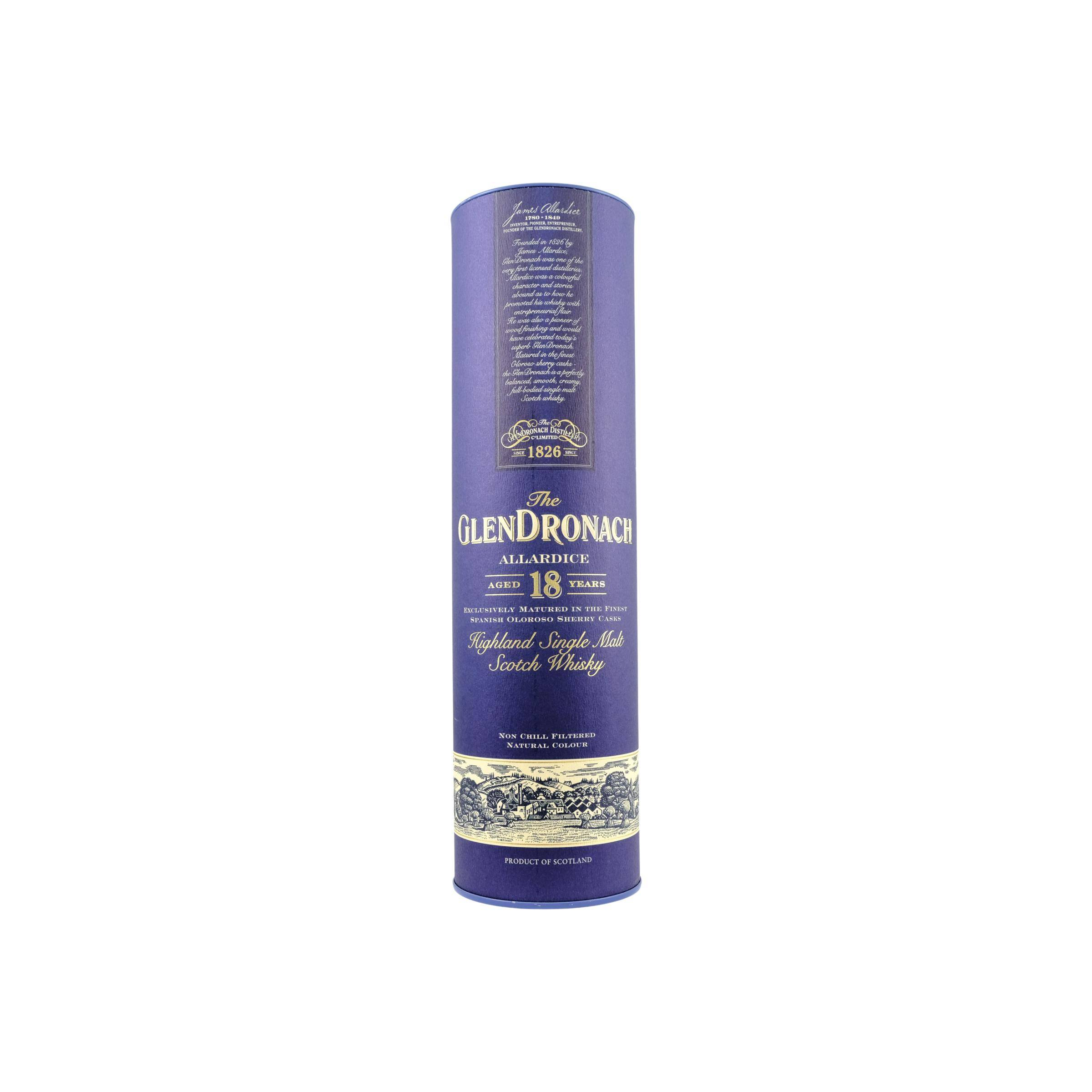 GlenDronach 18 Years Single Malt Whisky 3