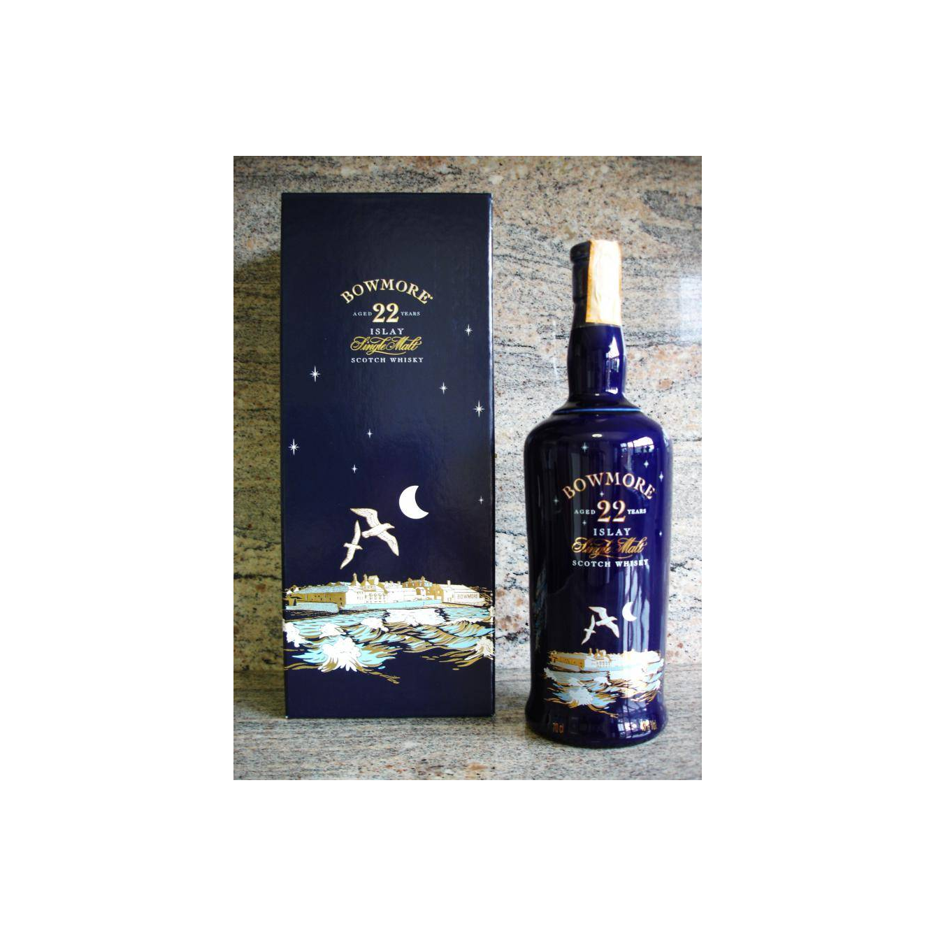 Bowmore 22 Years Single Malt Whisky 2