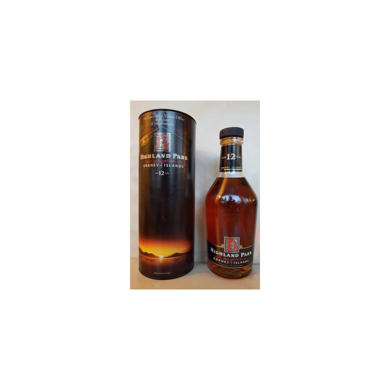 Highland Park 12 Years Single Malt Whisky 2