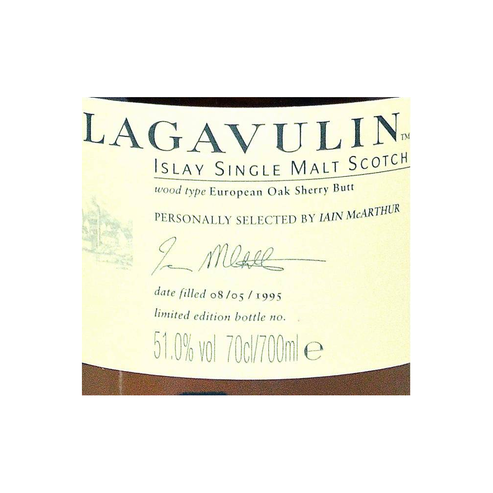 Lagavulin 1995 17 Years Single Malt Whisky 2
