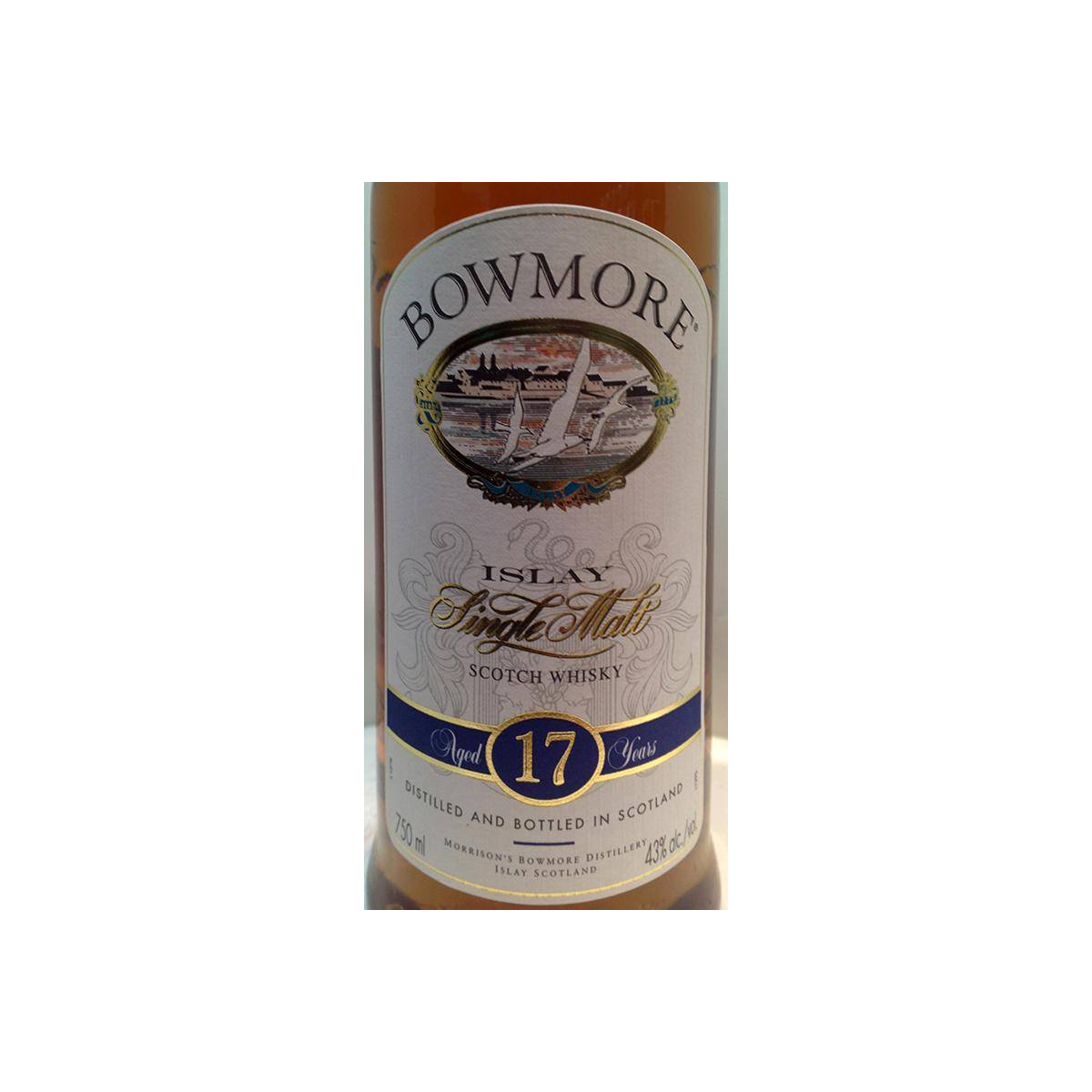 Bowmore 17 Years Single Malt Whisky 2