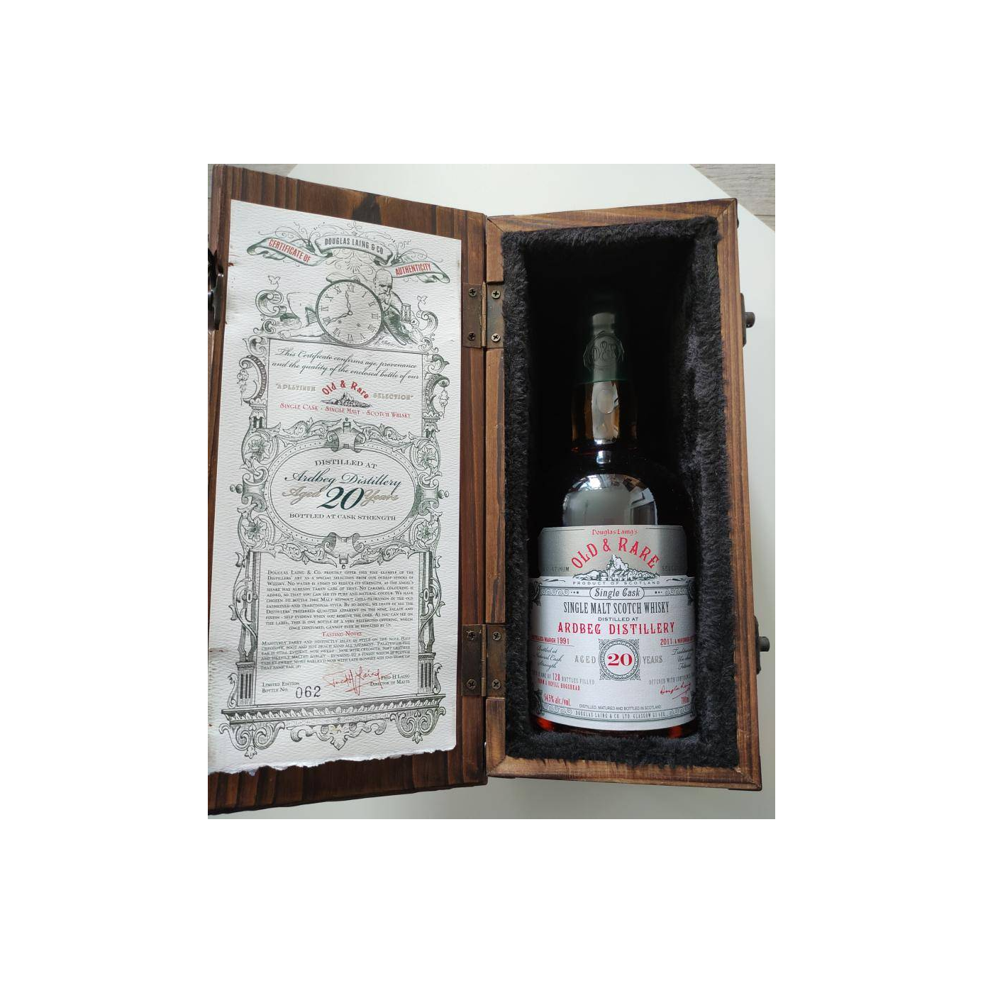 Ardbeg 1991 20 Years Single Malt Whisky 3