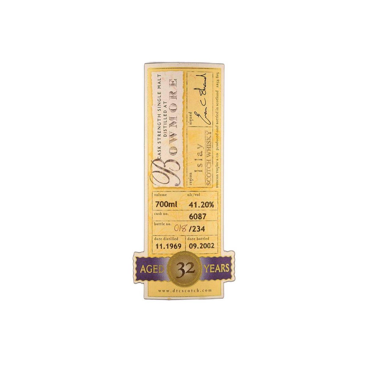 Bowmore 1969 32 Years Single Malt Whisky 2