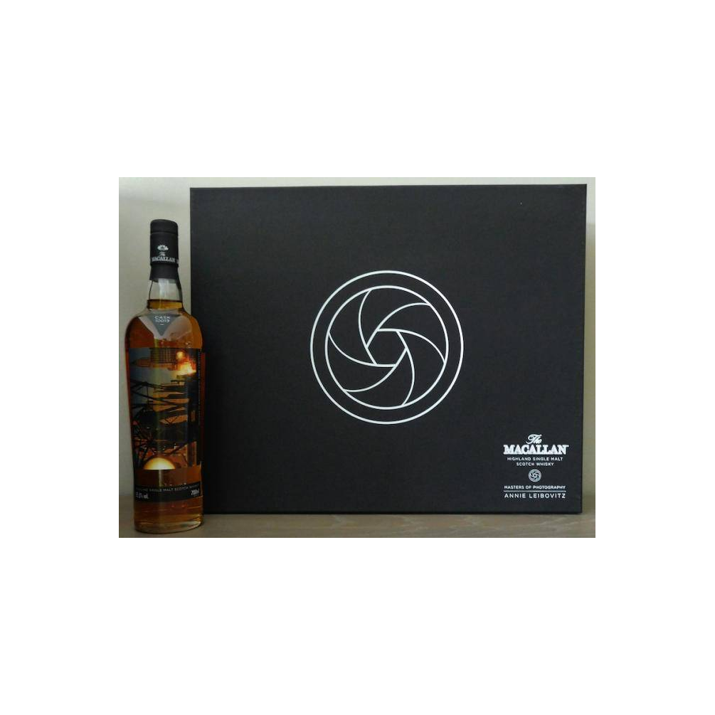 The Macallan 1996 16 Years Single Malt Whisky 2