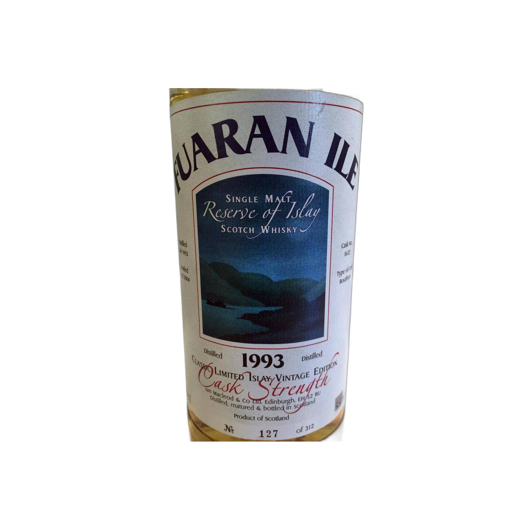 Lagavulin Cask Strength Collection 1993 10 Years Single Malt Whisky 2