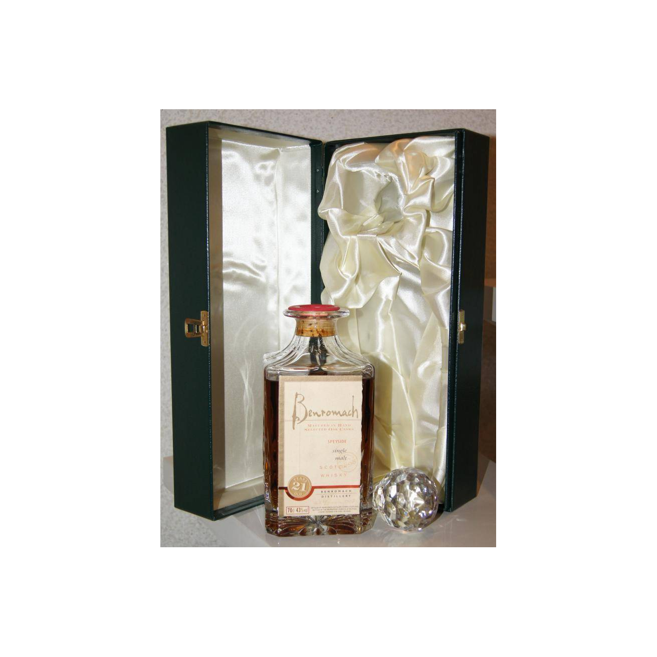 Benromach 21 Years Single Malt Whisky 3