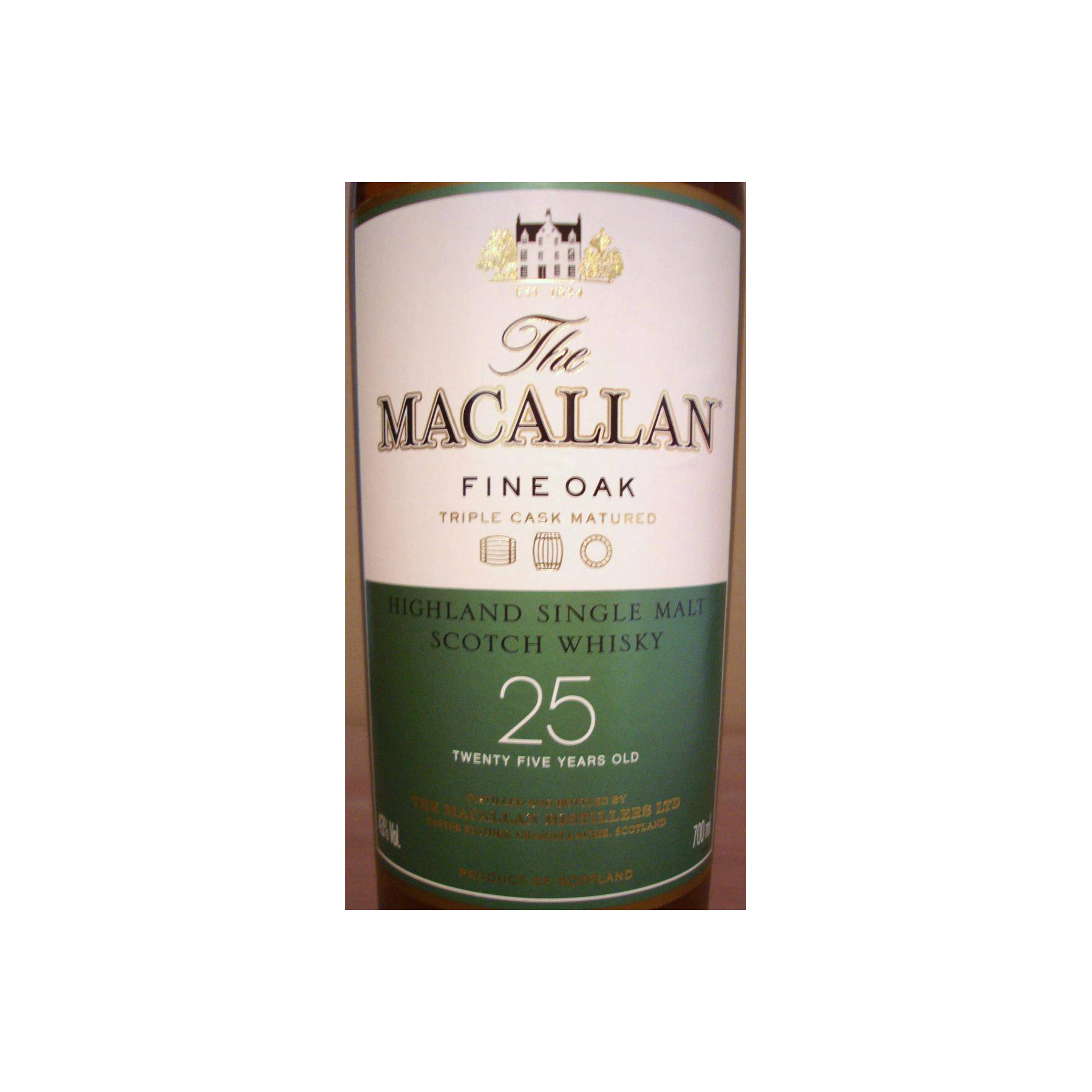 The Macallan 25 Years Single Malt Whisky 2