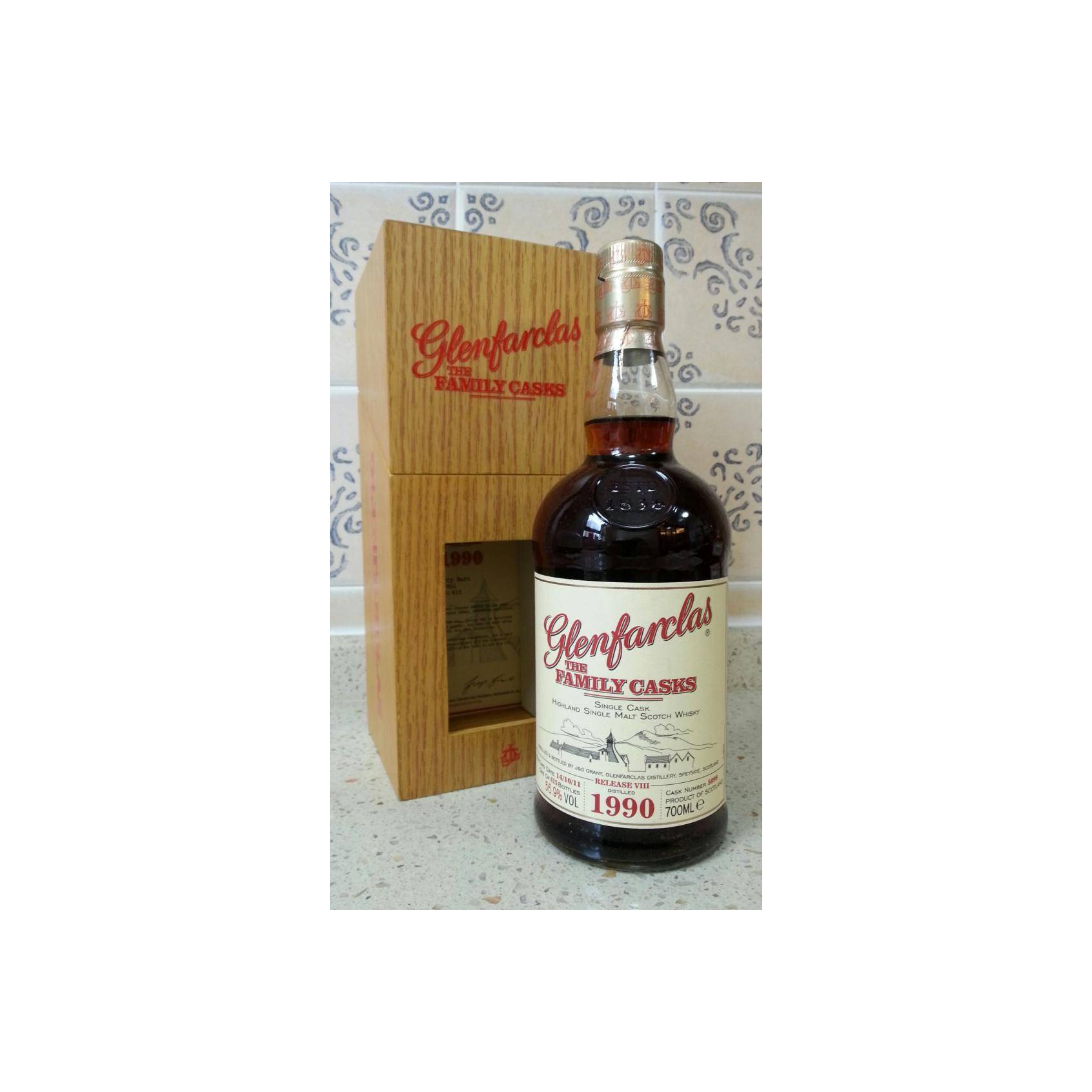 Glenfarclas 1990 21 Years Single Malt Whisky 2