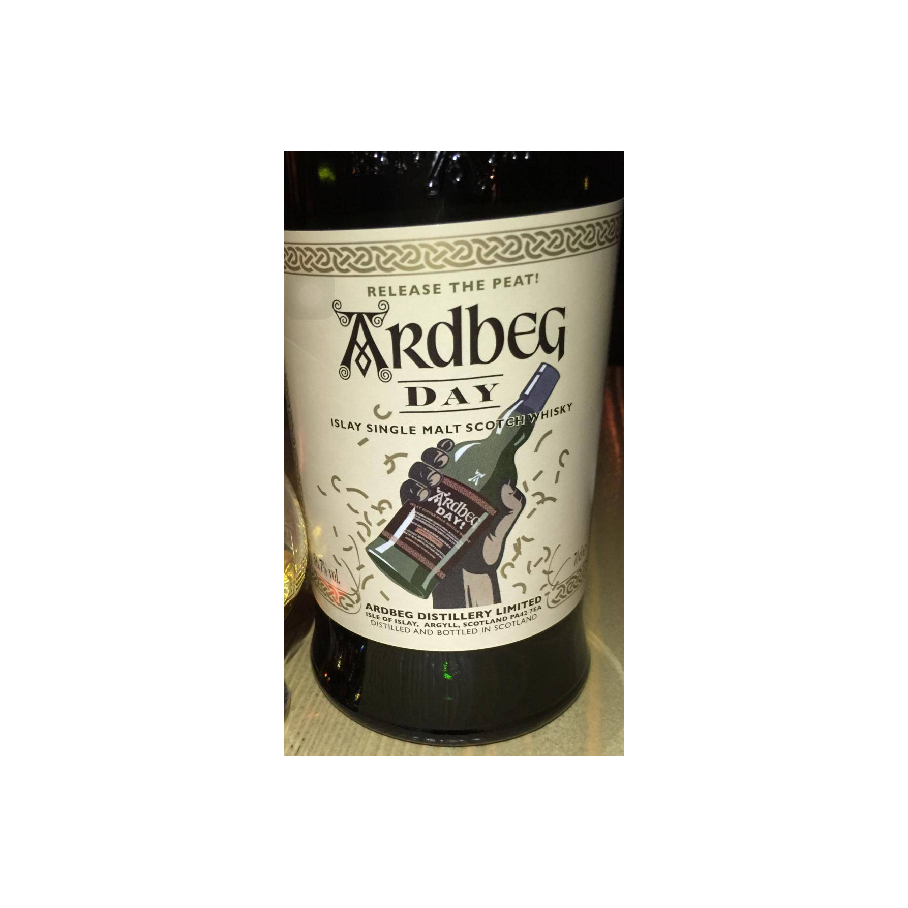 Ardbeg Limited Edition Single Malt Whisky 3