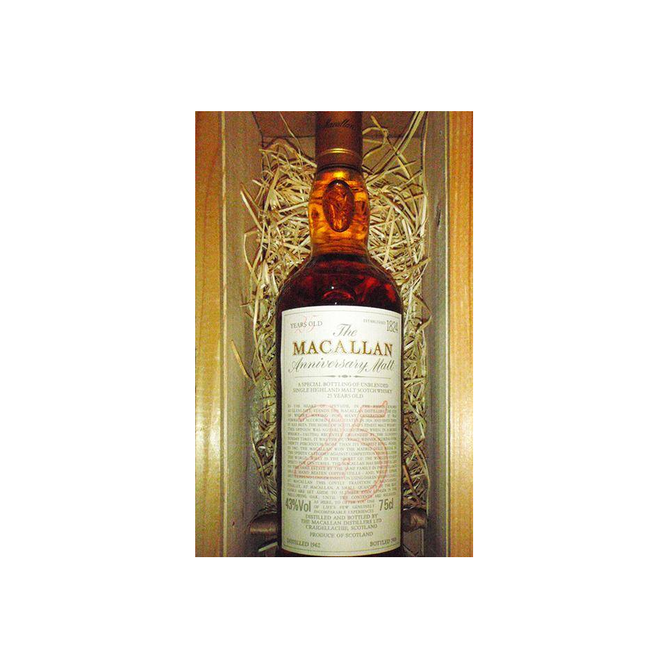 The Macallan 1963 25 Years Single Malt Whisky 2