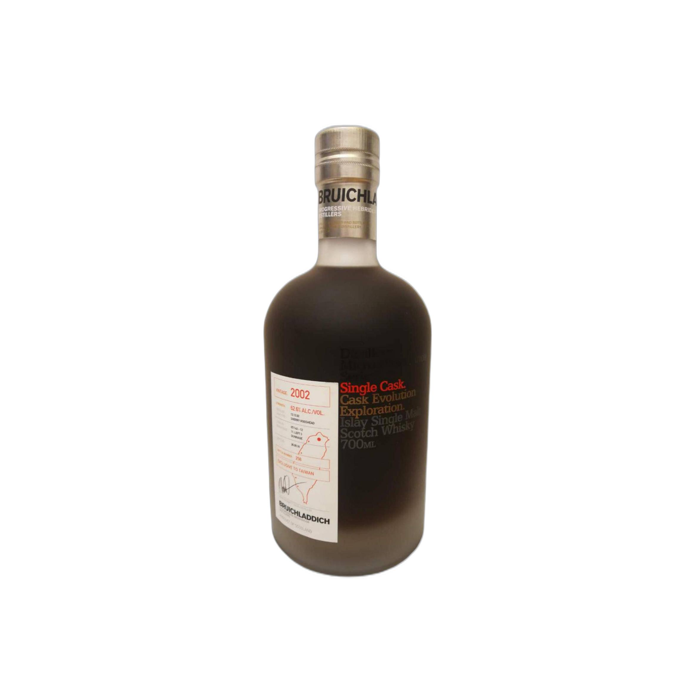 Bruichladdich 2002 13 Years Single Malt Whisky 3