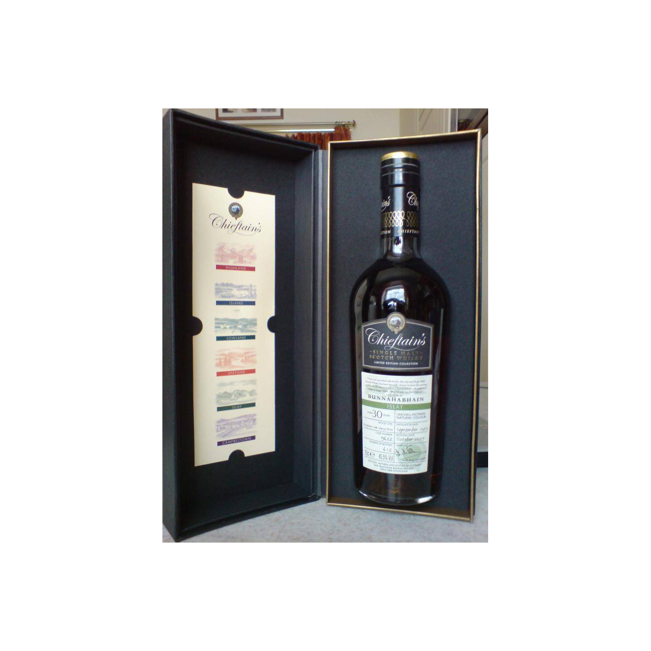 Bunnahabhain 1979 30 Years Single Malt Whisky 3