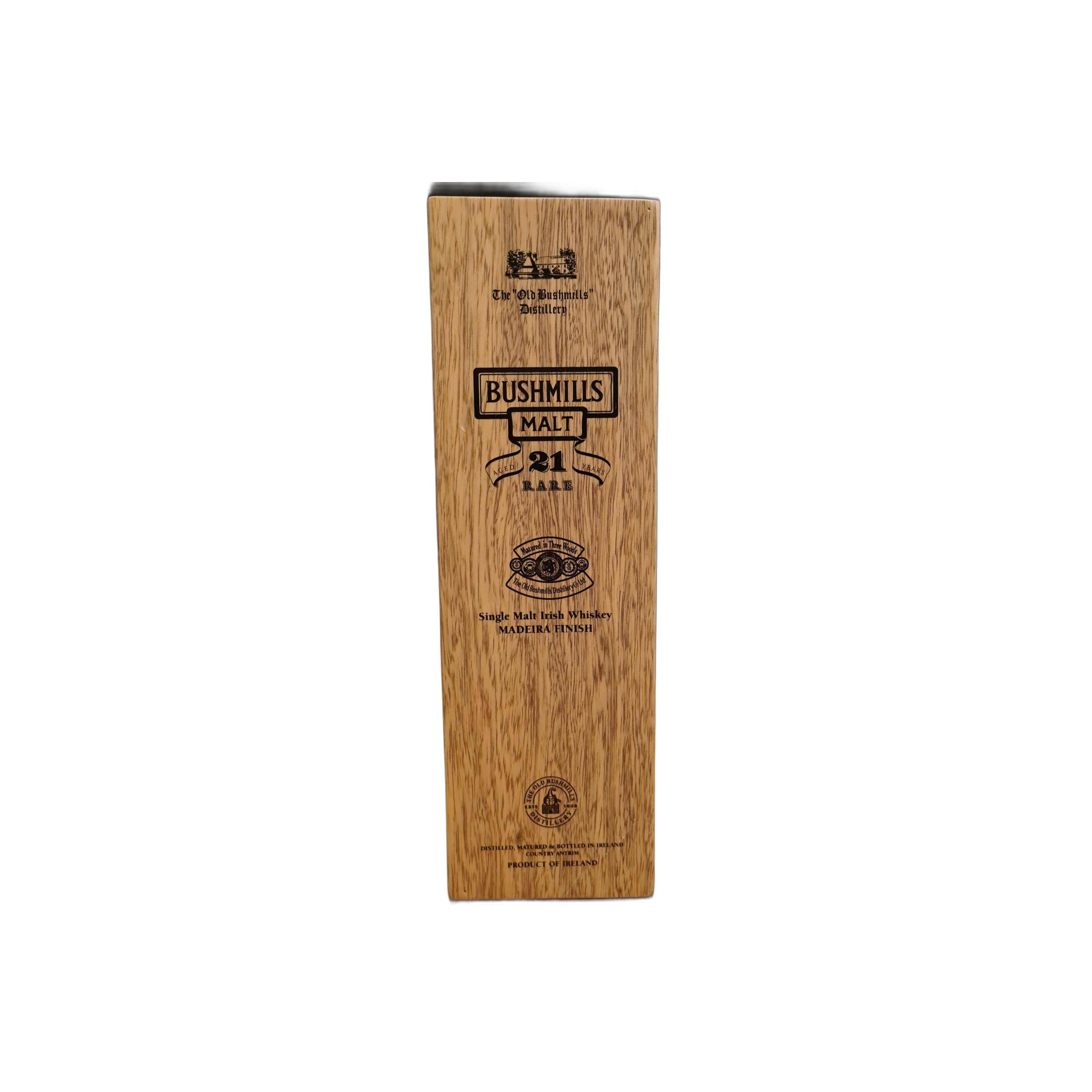 Bushmills 21 Years Single Malt Whisky 2