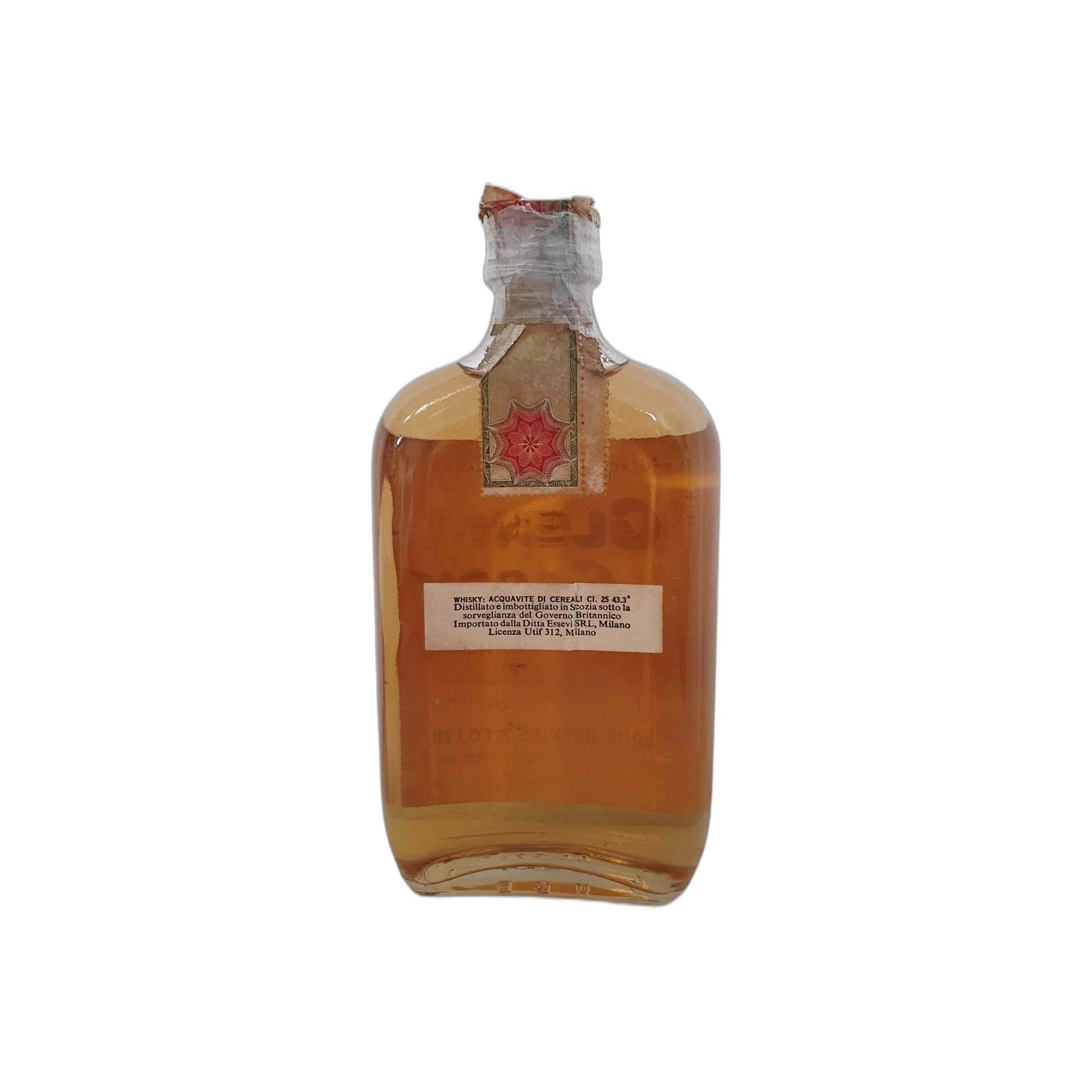 Glen Garry Finest Scotch Whisky 2