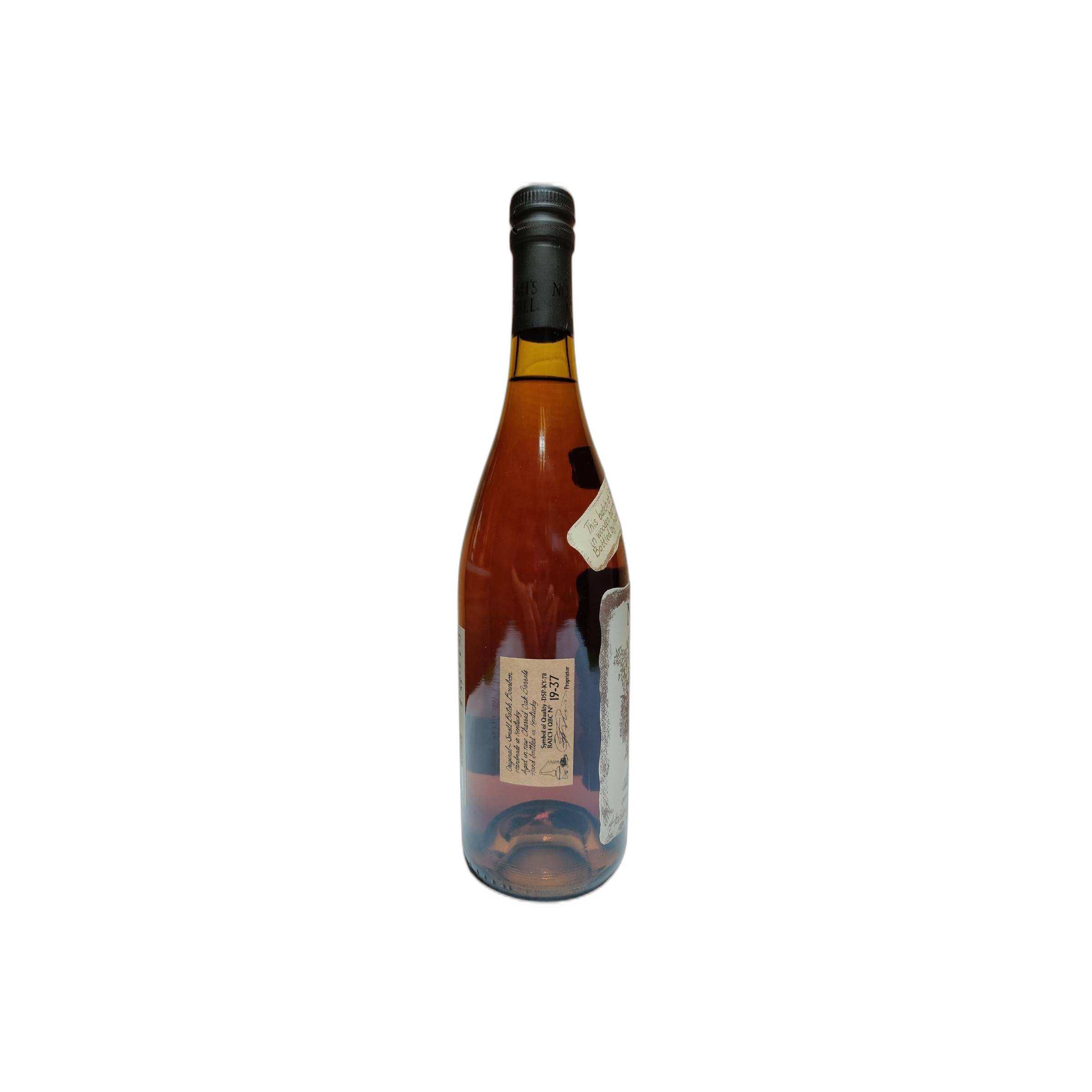 Noah's Mill Genuine Bourbon Whiskey 2