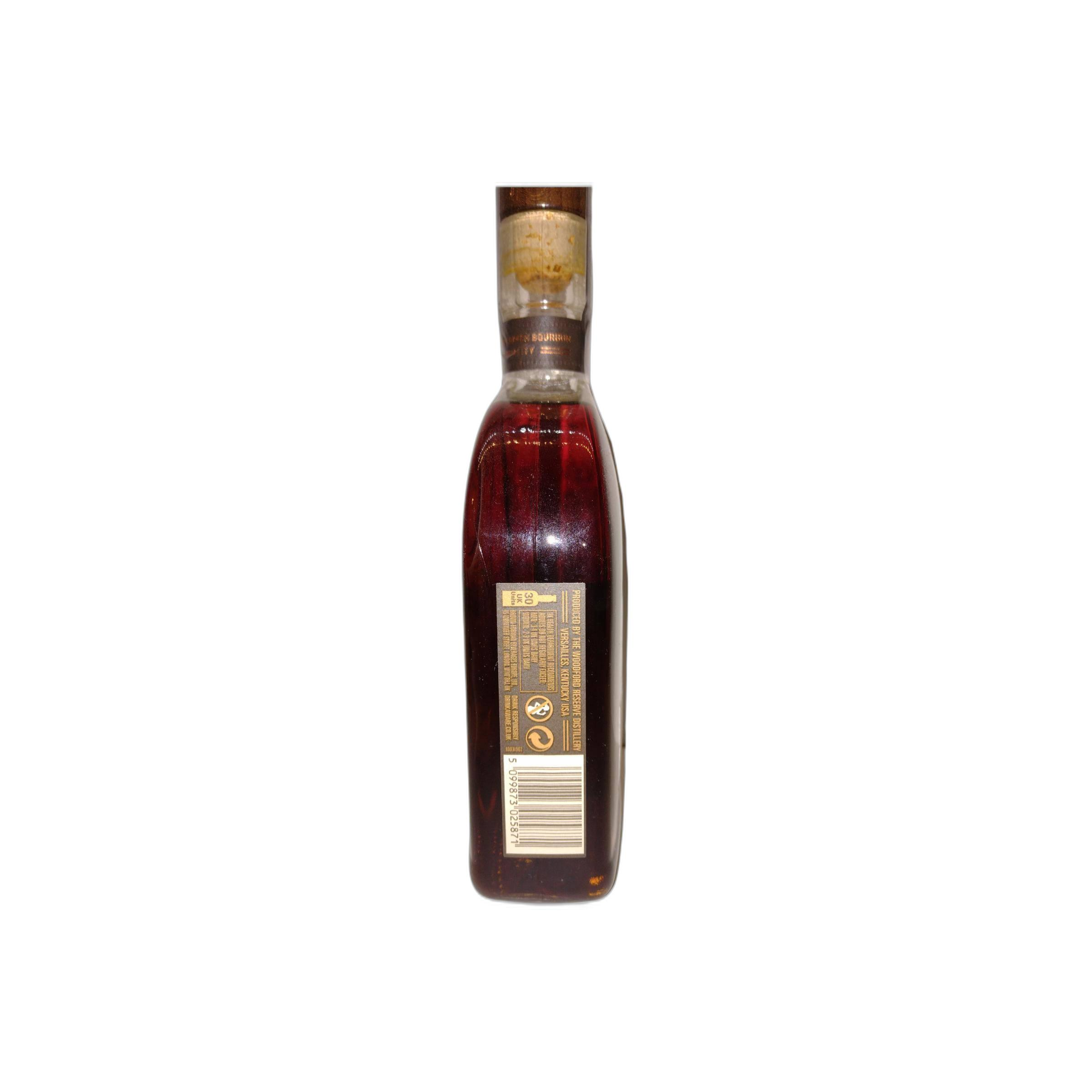 Woodford Reserve Bourbon Whisky 2