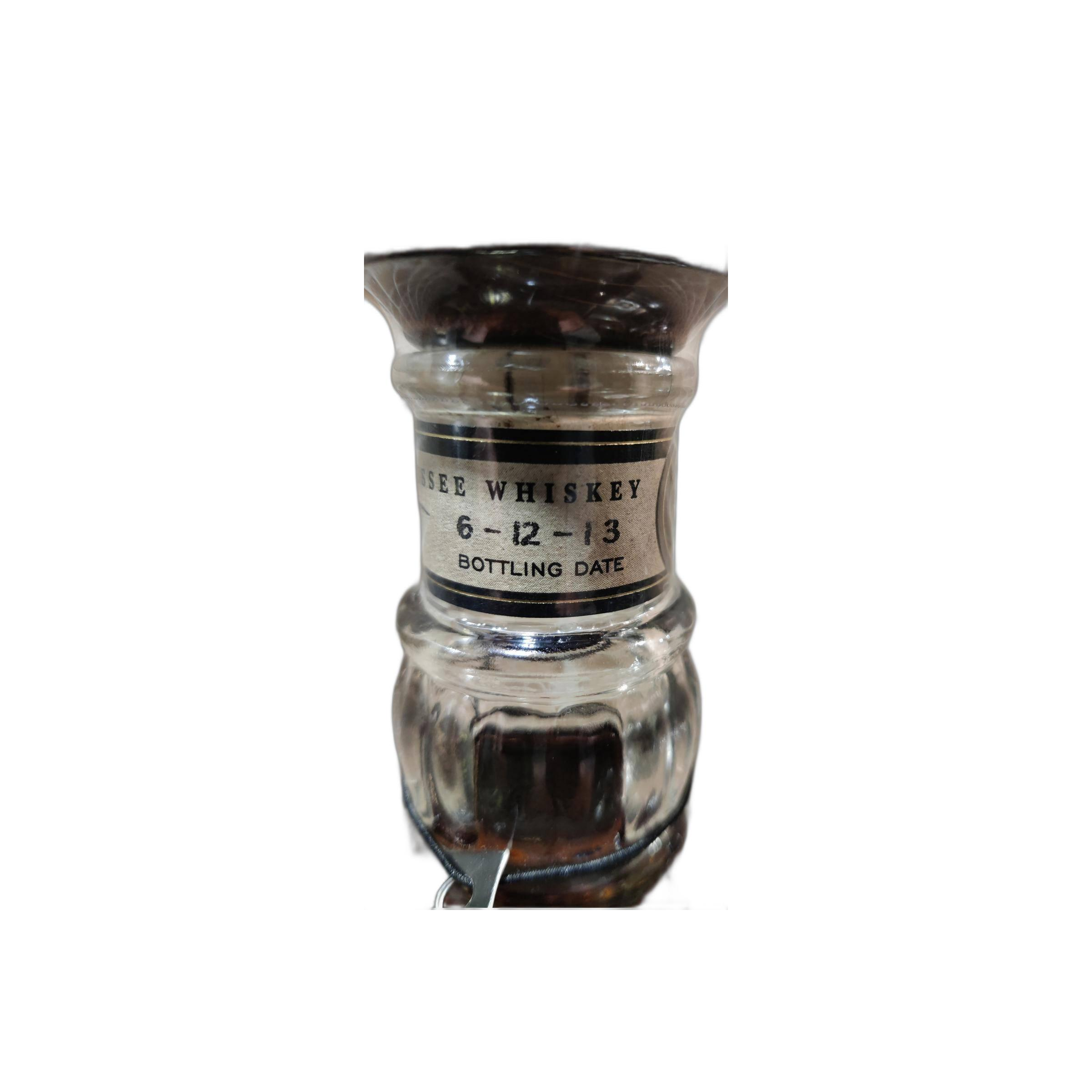 Jack Daniel's Tennessee Whisky  2
