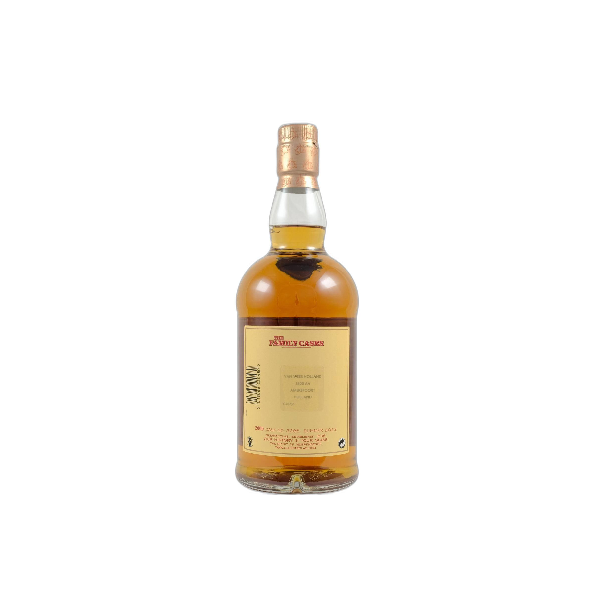 Glenfarclas 2000 22 Years Single Malt Whisky 2