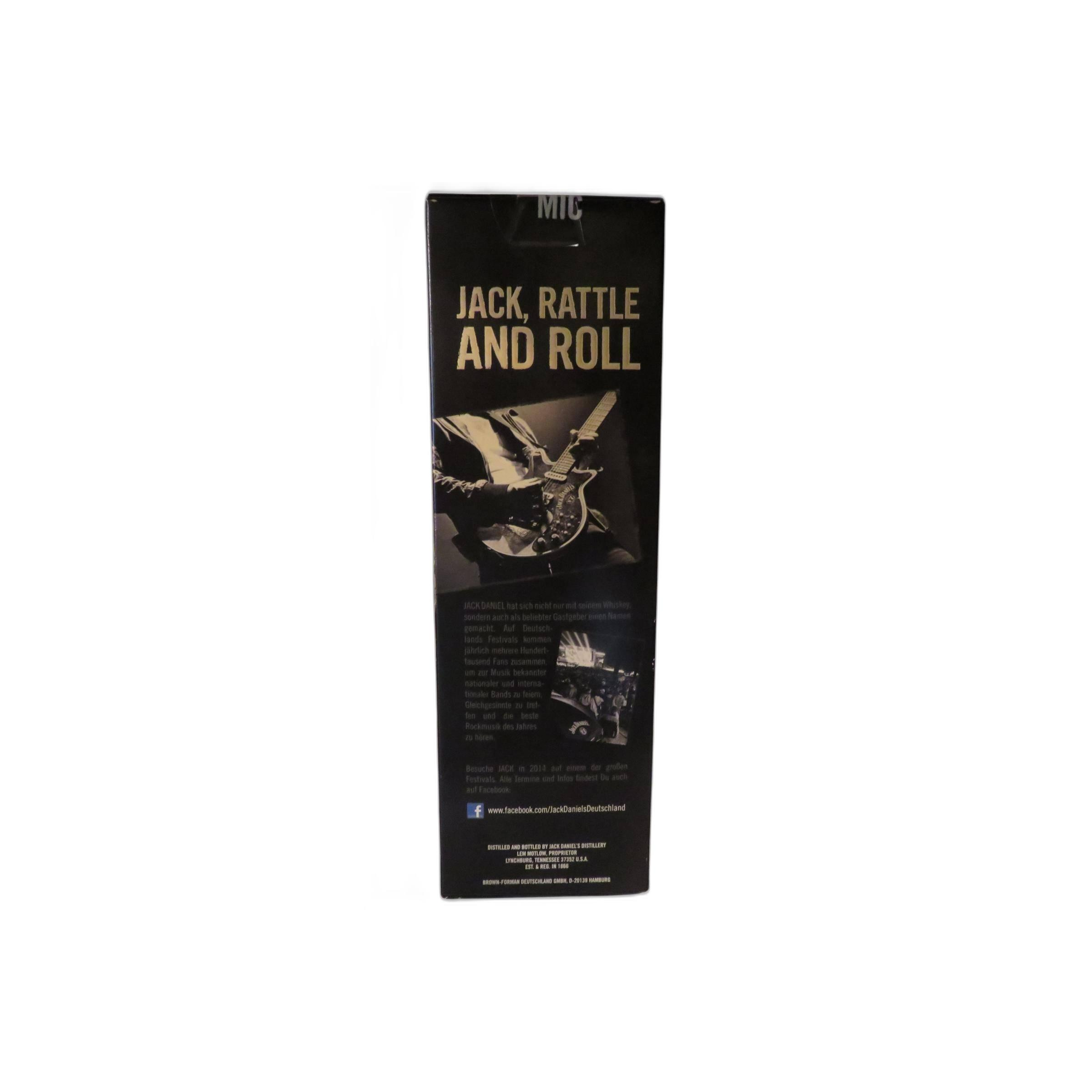 Jack Daniel's Tennessee Whisky  2