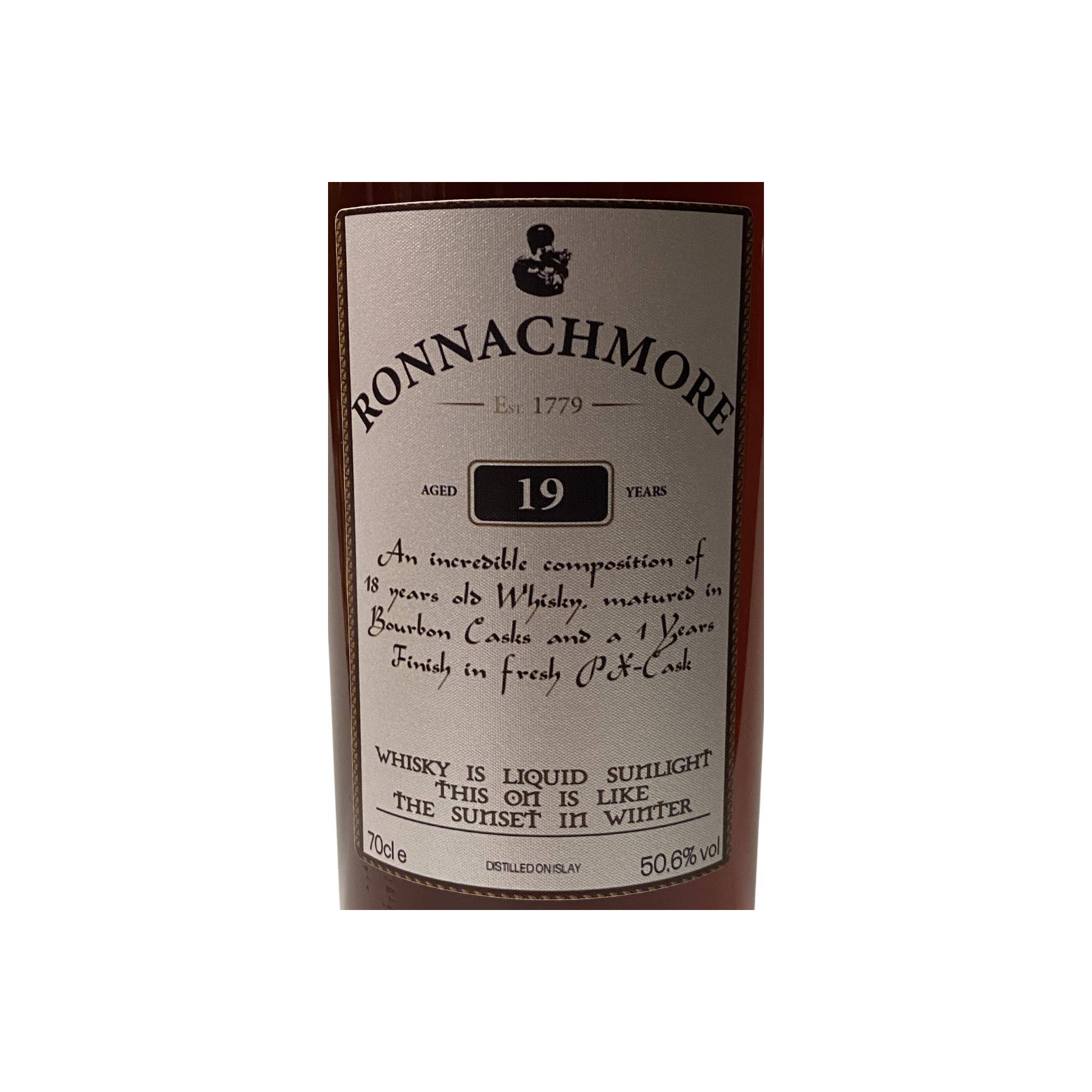Bowmore 19 Years Single Malt Whisky 2