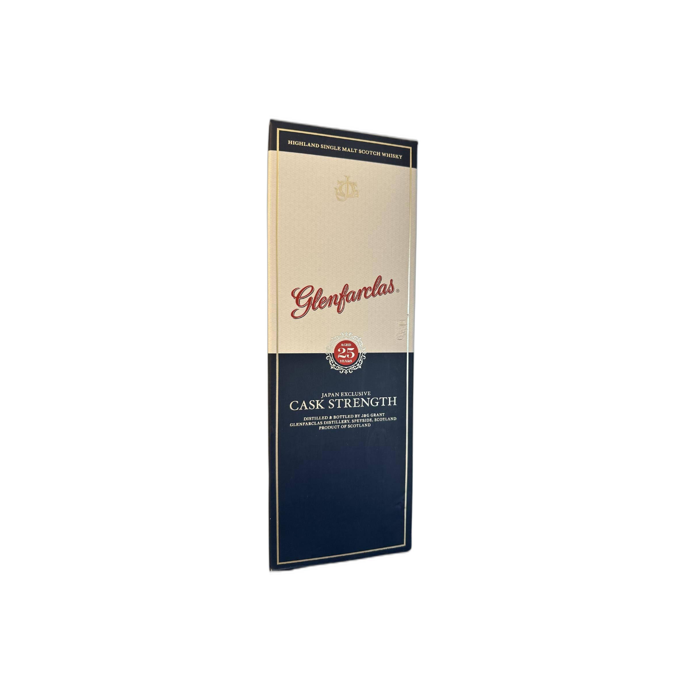 Glenfarclas Cask Strength Collection 25 Years Single Malt Whisky 3