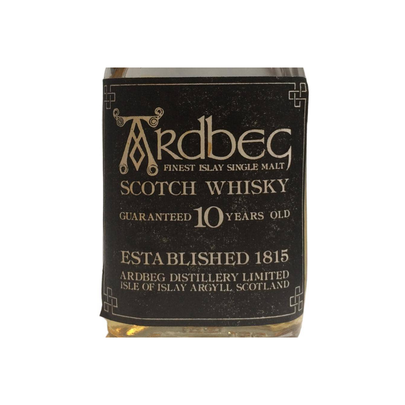 Ardbeg 10 Years Single Malt Whisky 2