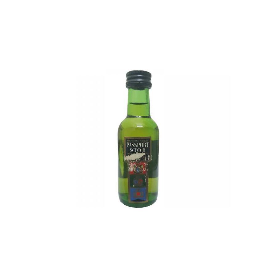 Passport 100% Scotch Whiskies 2