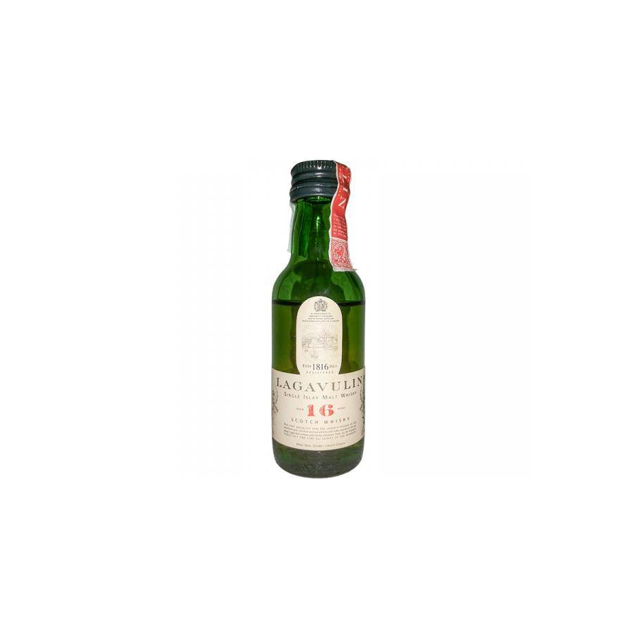 Lagavulin 16 Years Single Malt Whisky 2