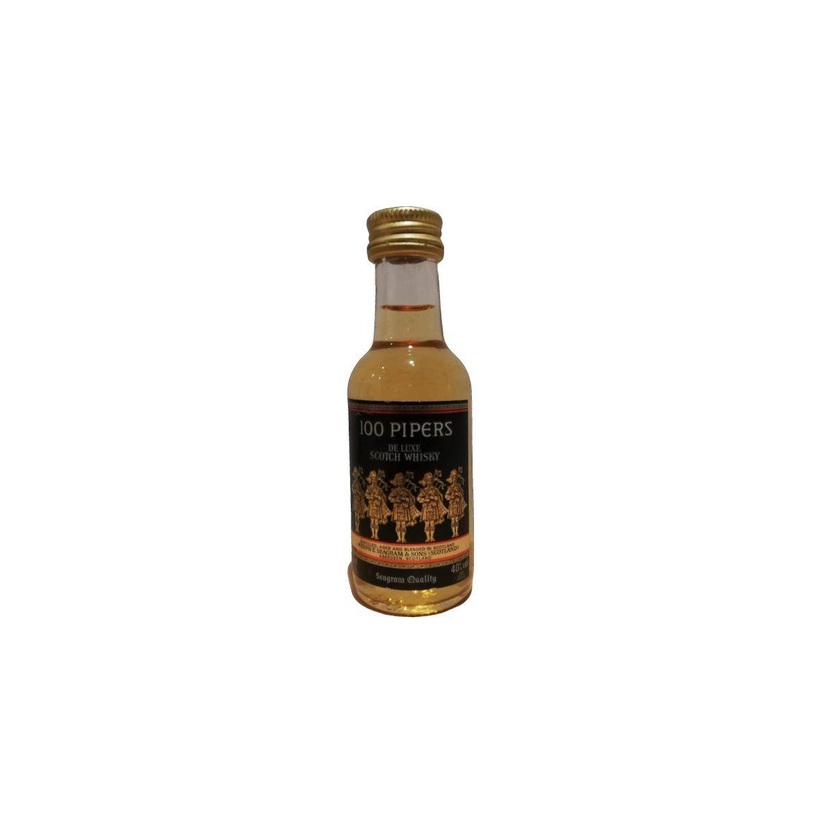 100 Pipers De Luxe Scotch Whisky