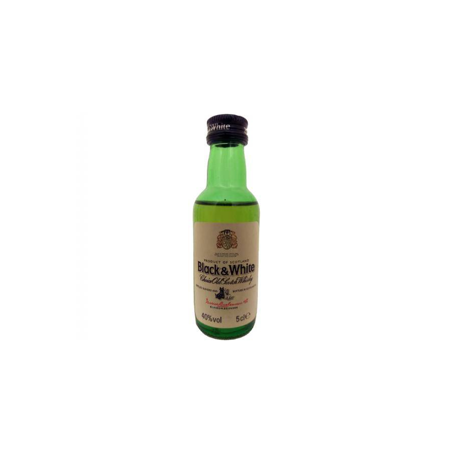 Black & White Blended Whisky