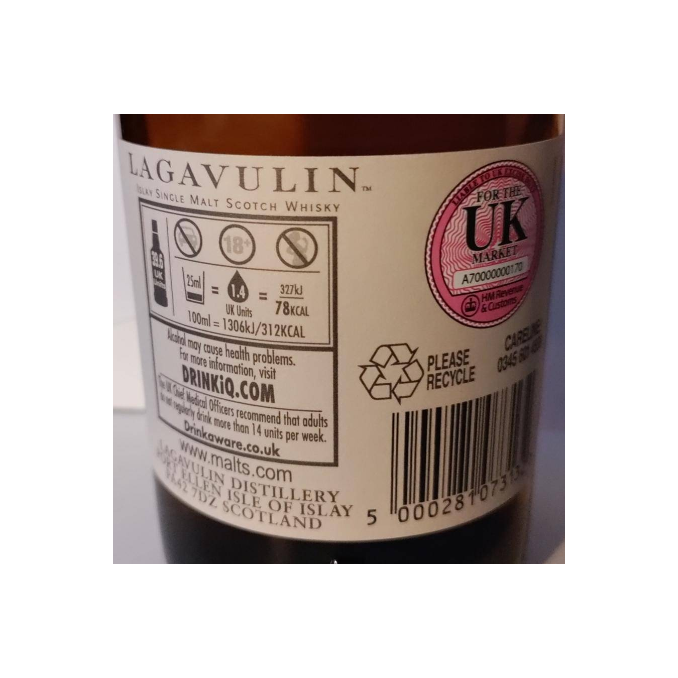 Lagavulin Single Malt Whisky 3