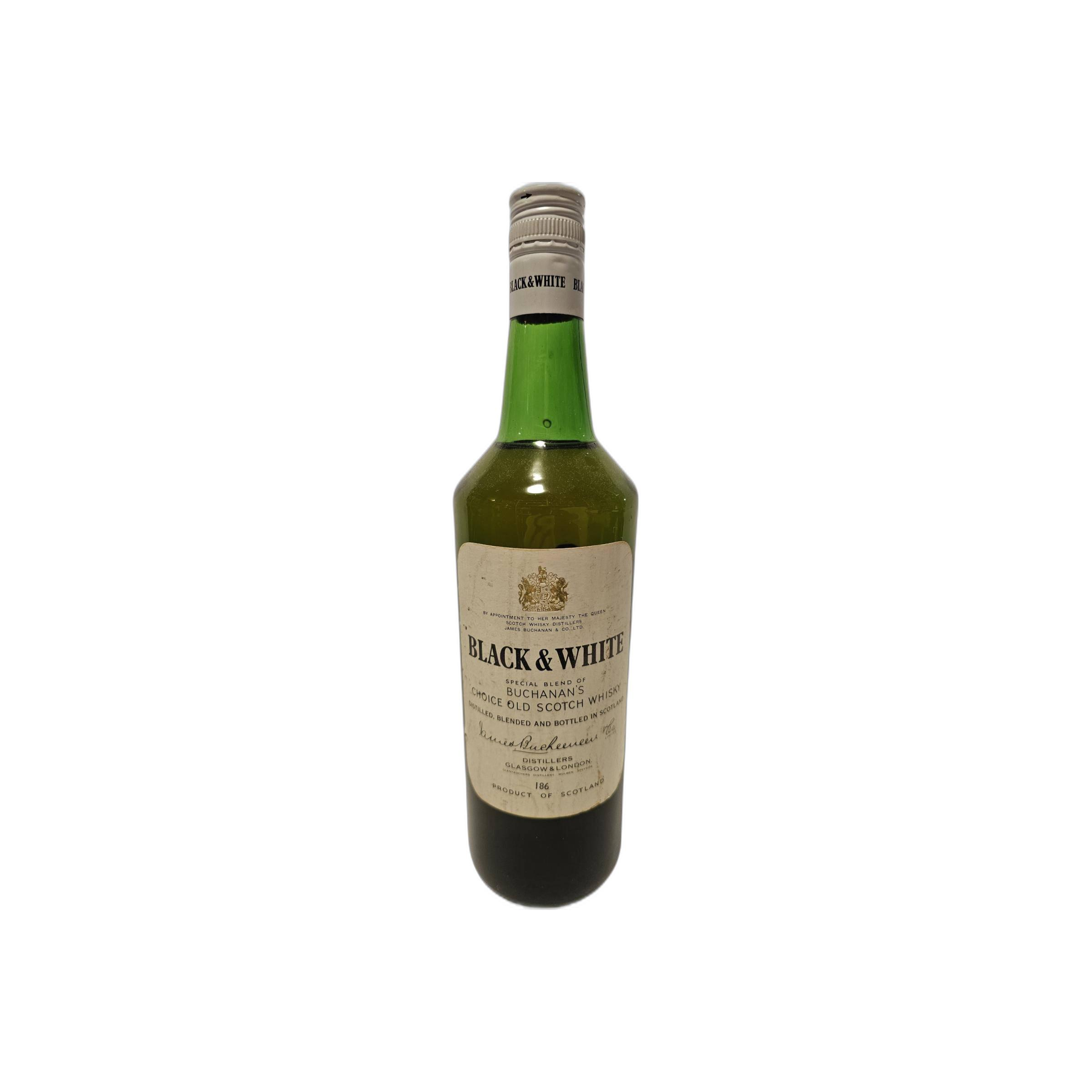 Black &amp; White Special Blend of Buchanan&amp;#x27;s Choice Old Scotch Whisky
